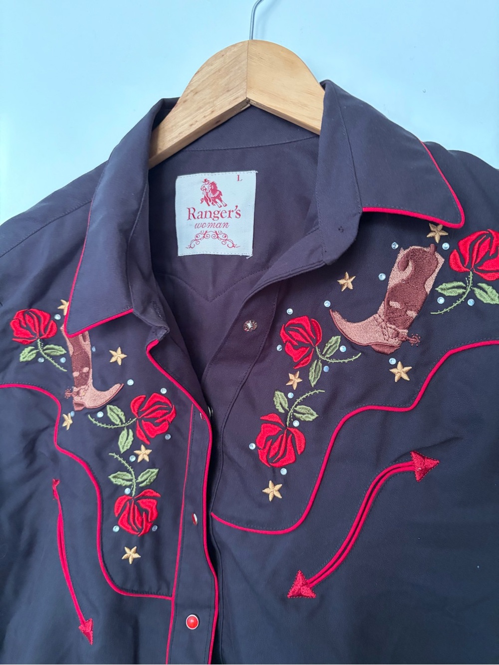Ranger's Woman Black Western Shirt with Red Rose & Boot Embroidery - L - Picture 2 of 13